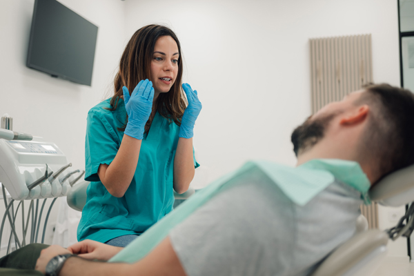 How A Dentist Can Repair A Broken Tooth And Restore Your Smile